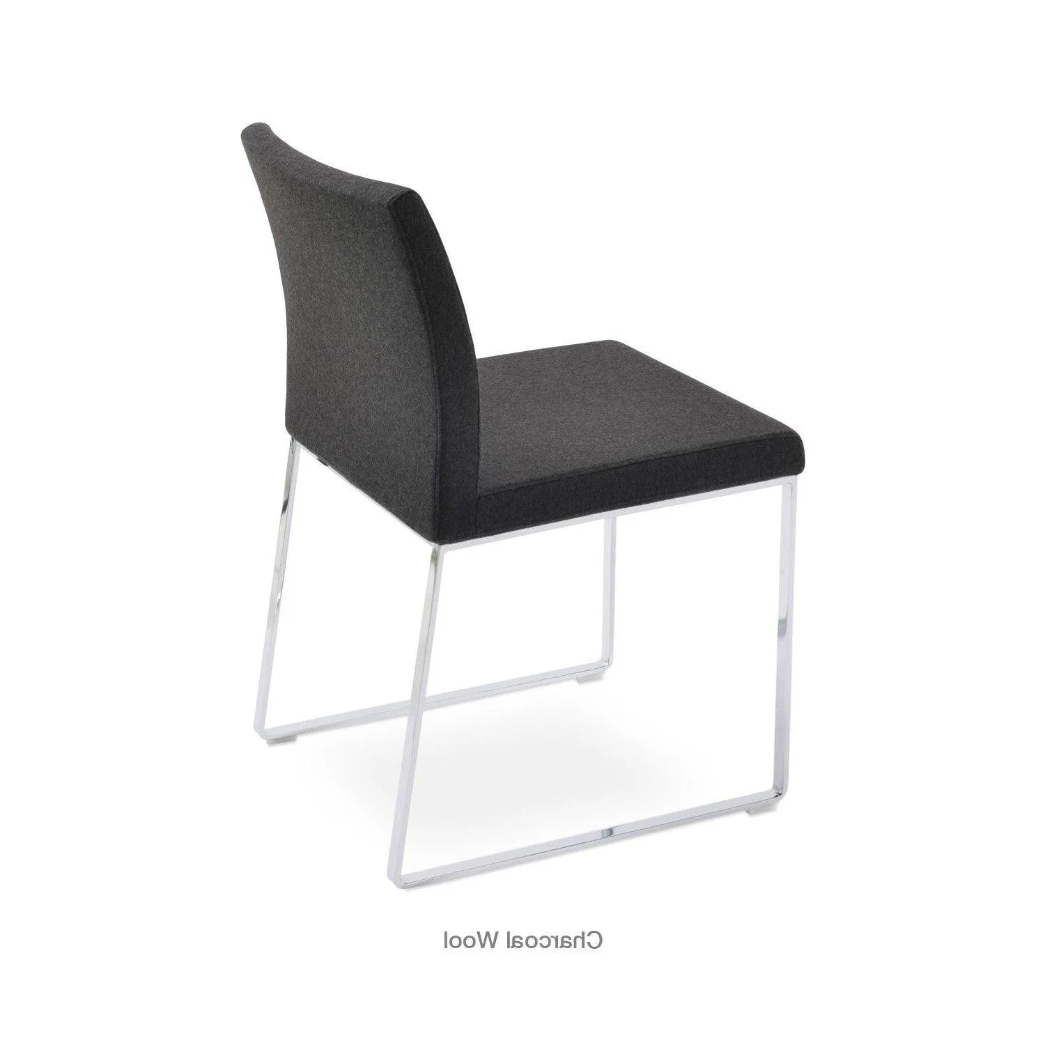 ARIA SLED CHAIR