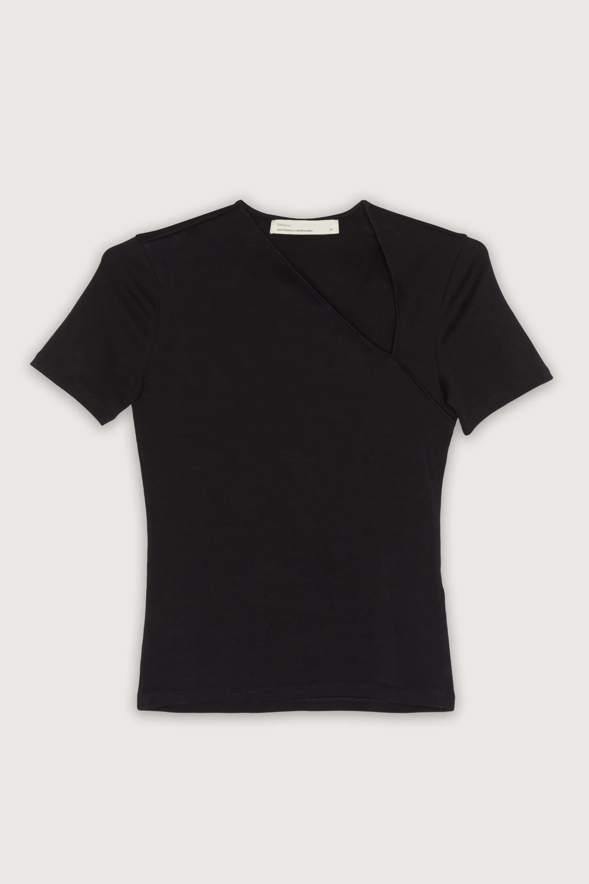 ASYMMETRICAL NECK TEE