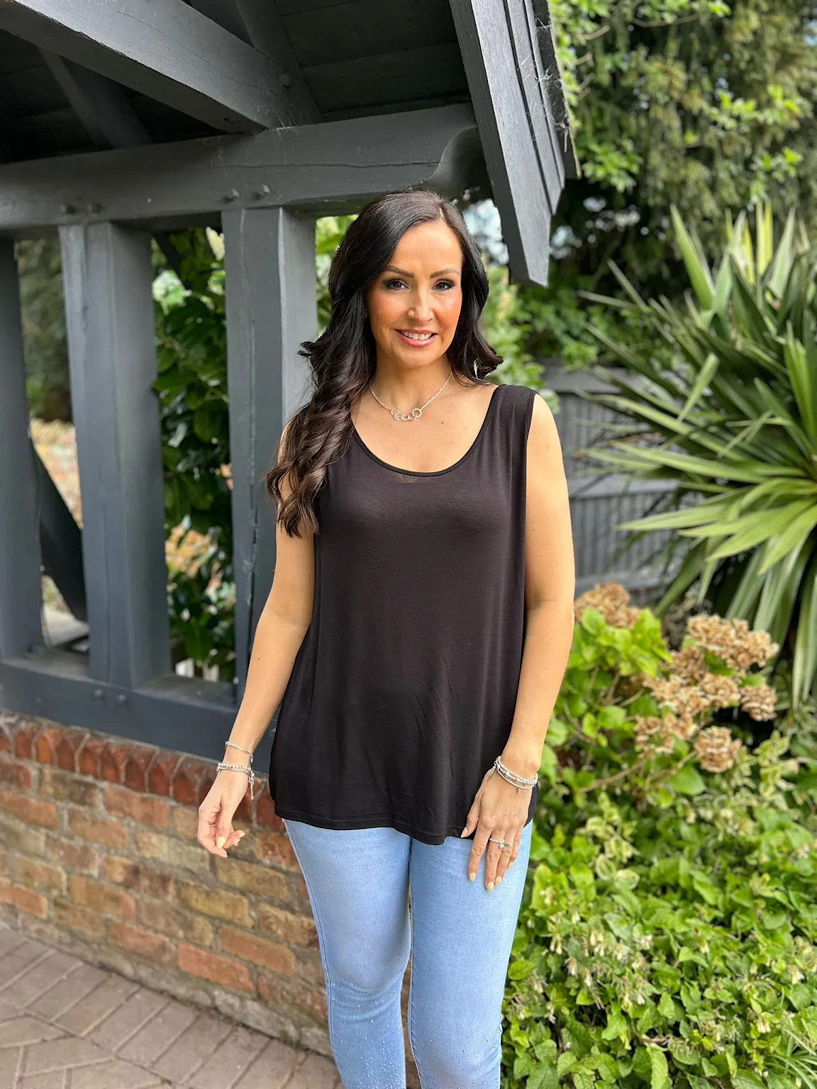 Black Essential Vest Addison