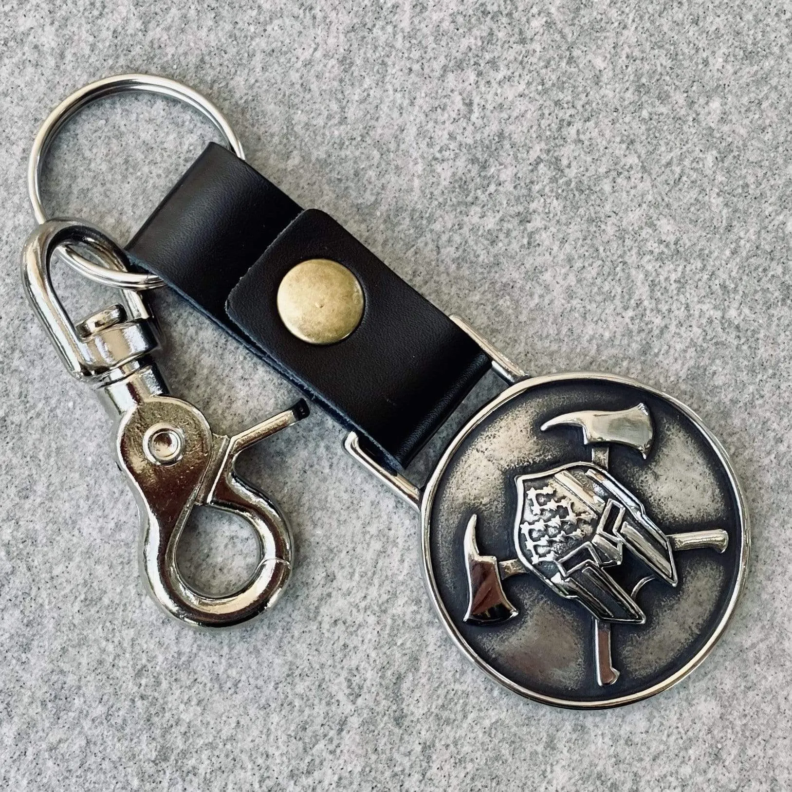 Double Axe Warrior Keychain - KC31