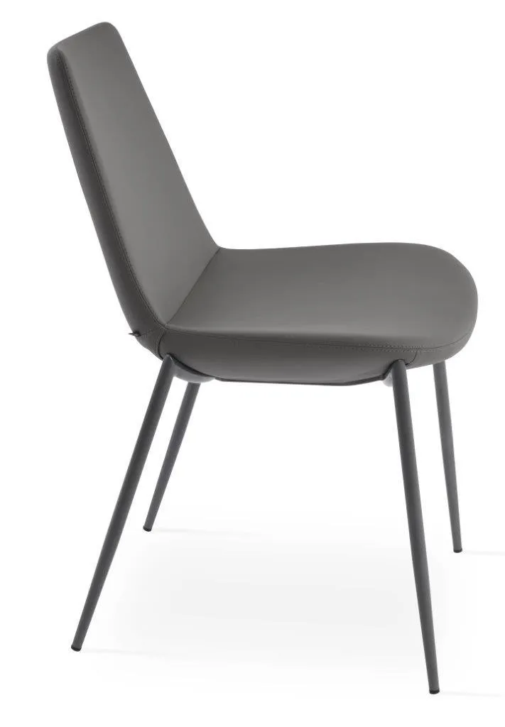 EIFFEL CLASSY CHAIR