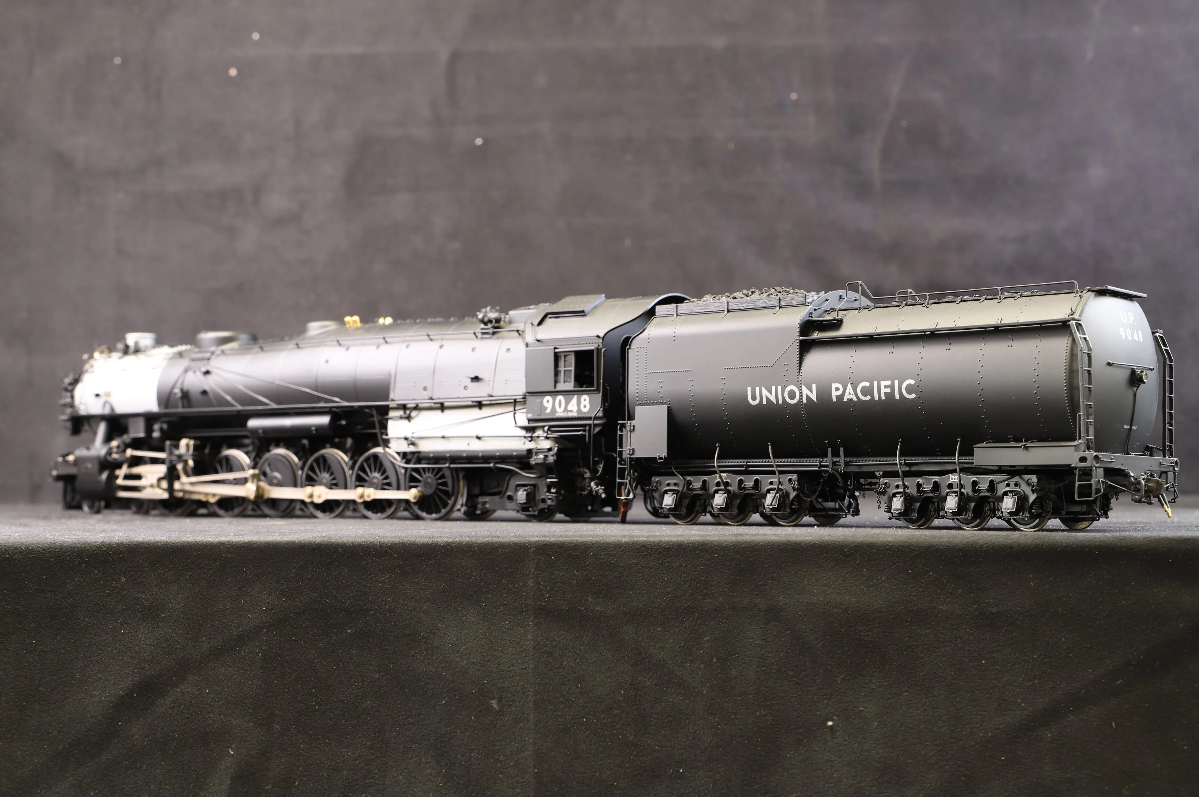 Kohs and Company Finescale O Gauge Union Pacific 4-12-2 '9048'