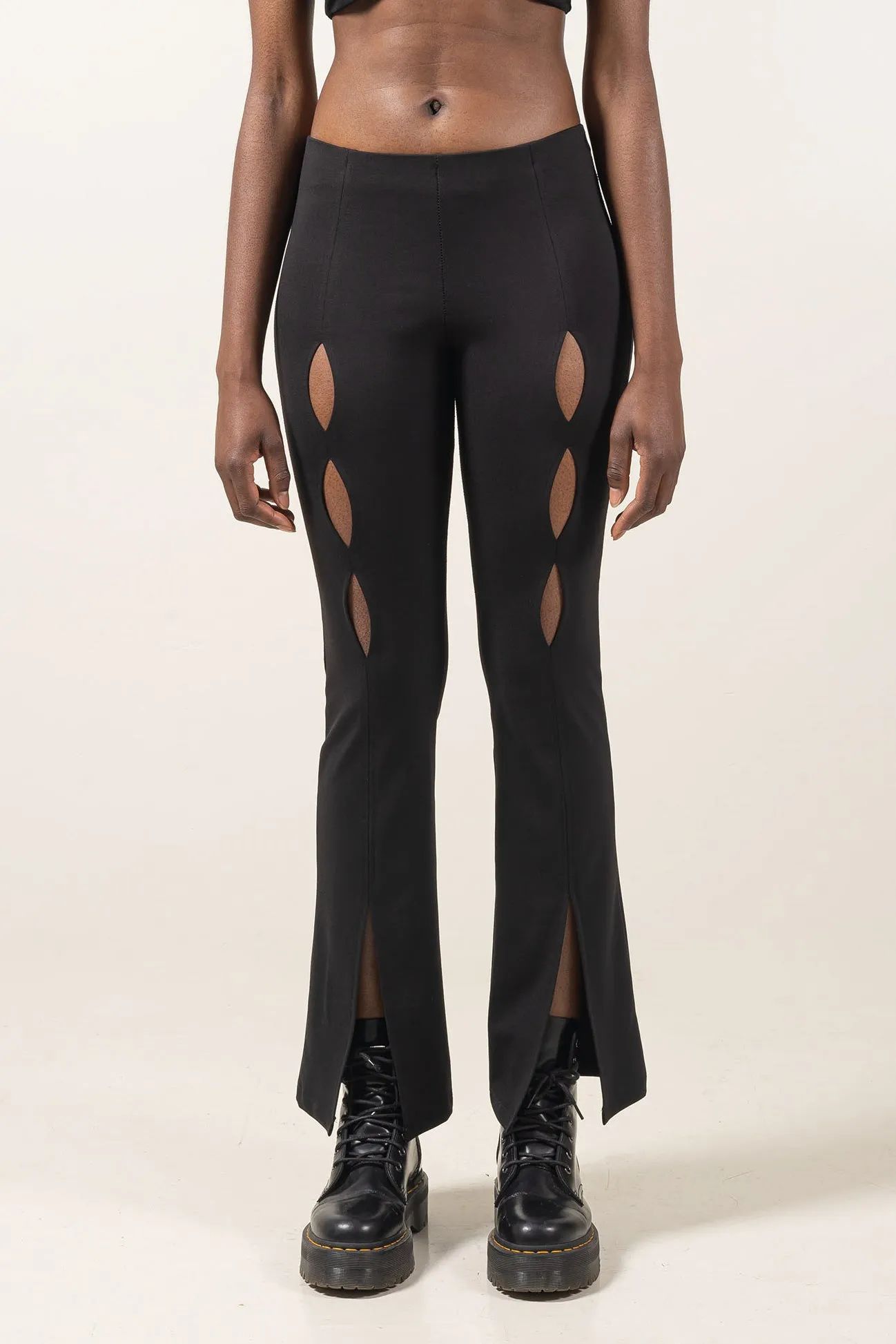 LILITH FLARED LEGGING