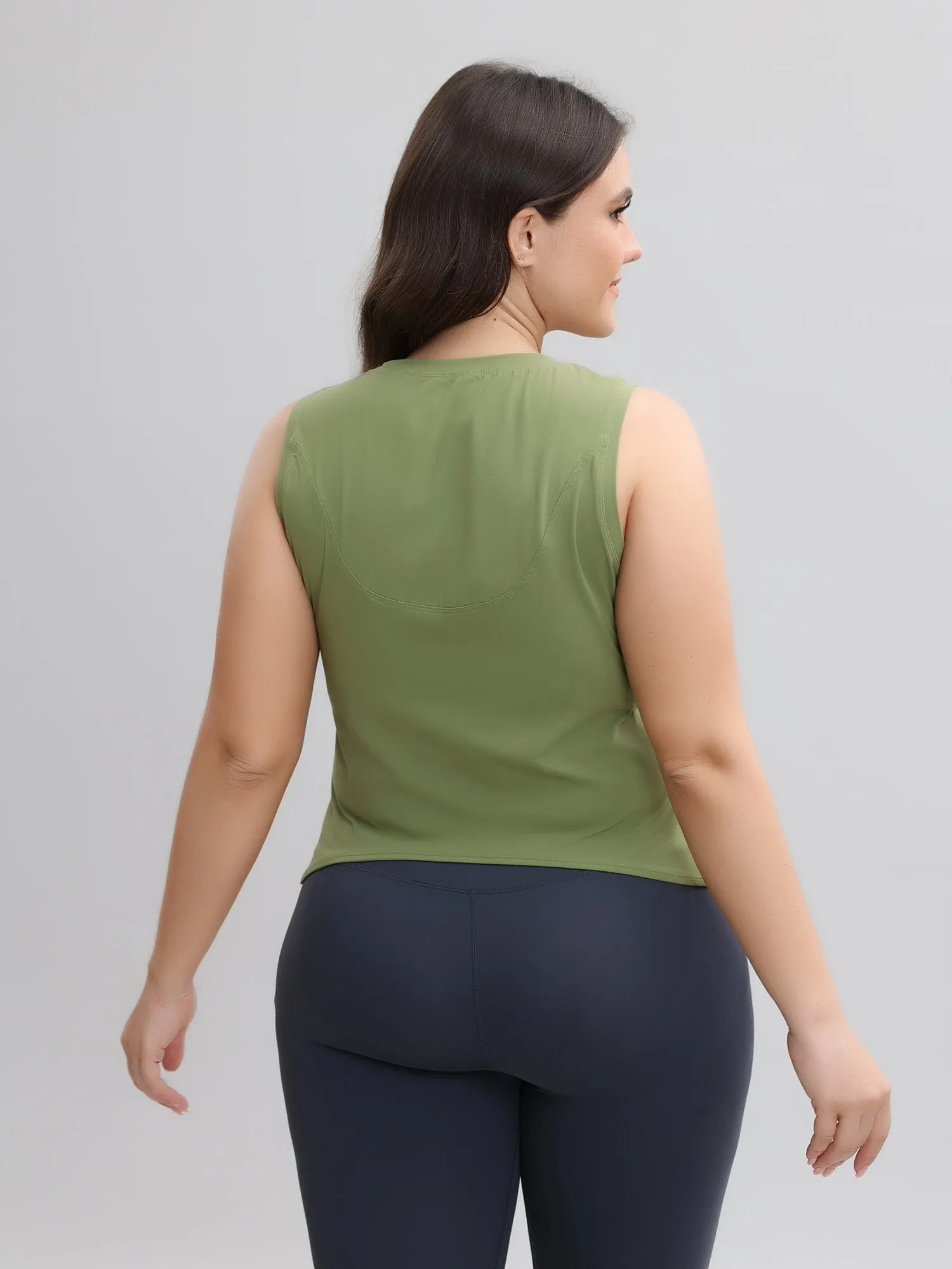 Midsize Loose Skin-Friendly Sleeveless Yoga Tank Top