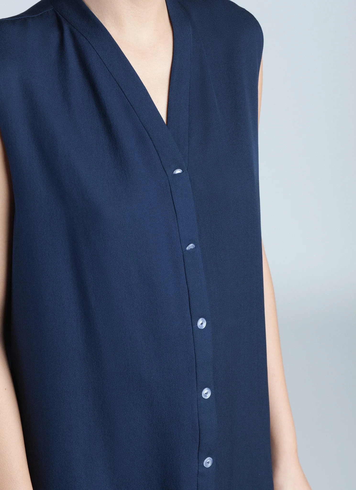Mollis Cap Sleeve Silk Top - Dark Navy