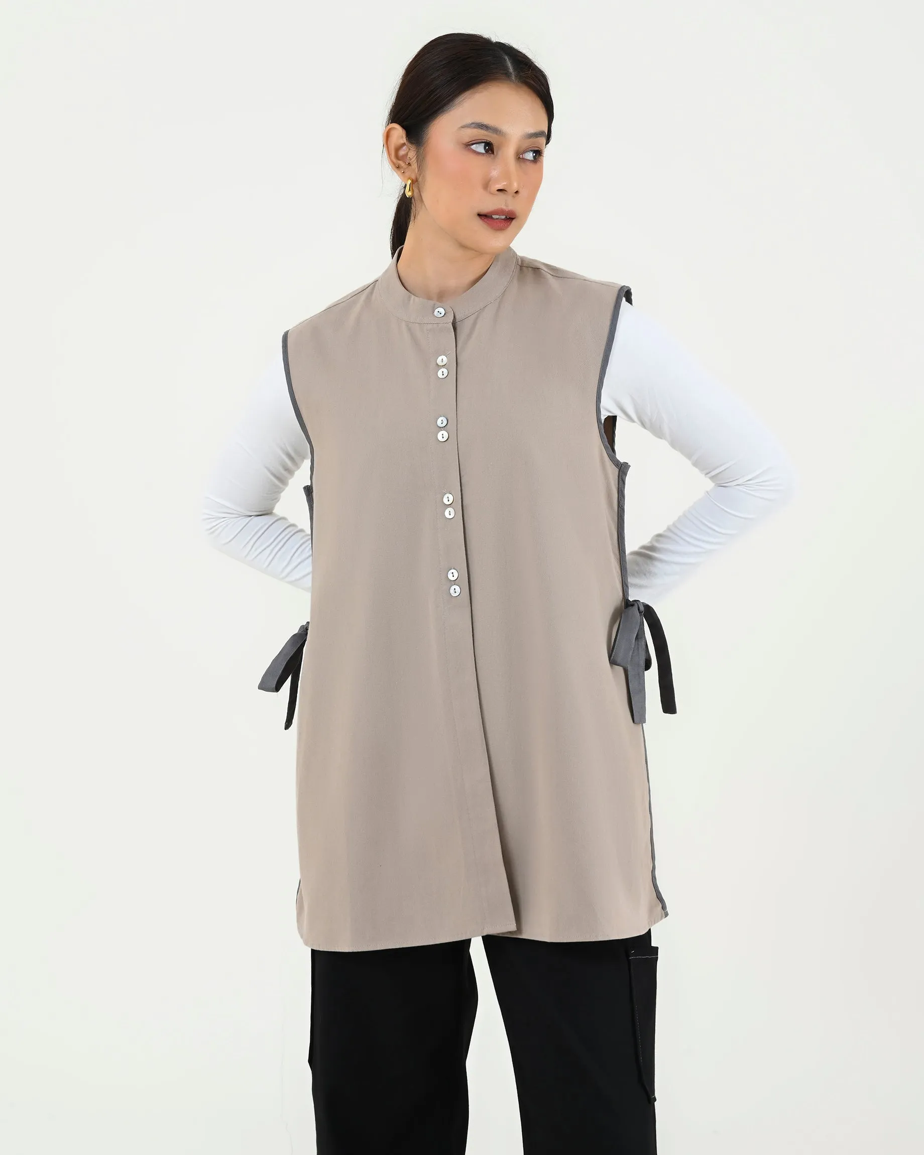 SACHIE OUTER