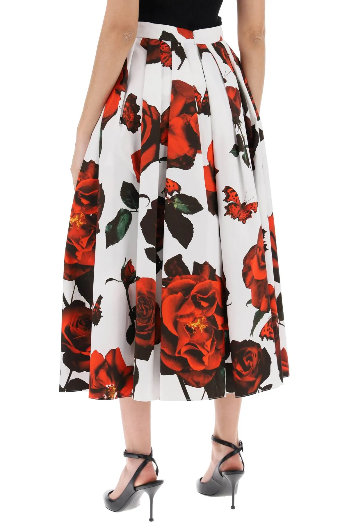 TUDOR ROSE PLEATED