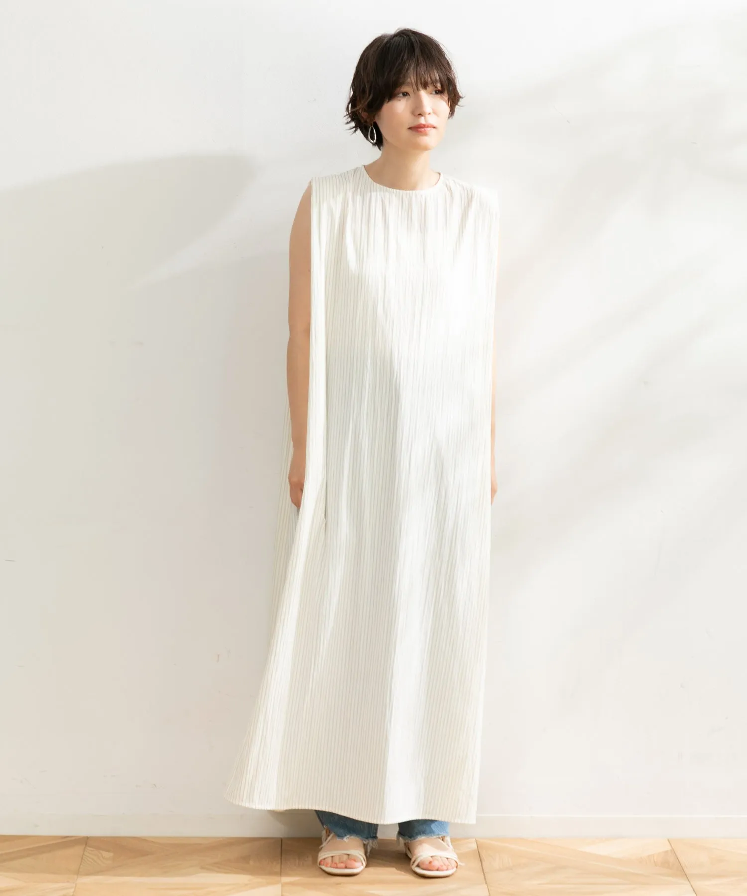 【WOMEN】ARCストライプショルダータックワンピース